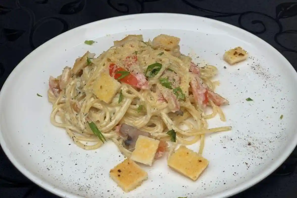 Mudah Bikin Sendiri Dirumah Olahan Pasta Alfredo Saus Krim Gurih Ala Chef