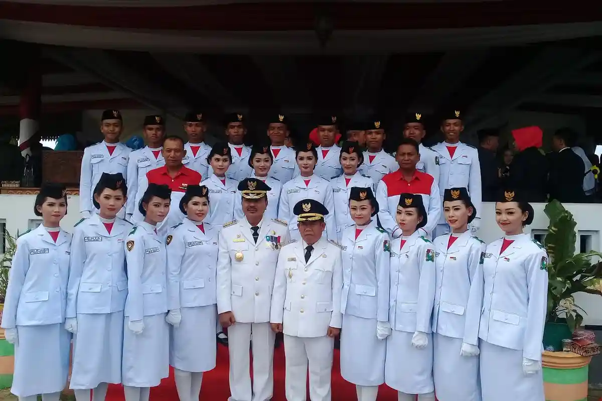 TERPOPULER: Honor Paskibra Rp 100 Ribu hingga Caesar Ceraikan Istri