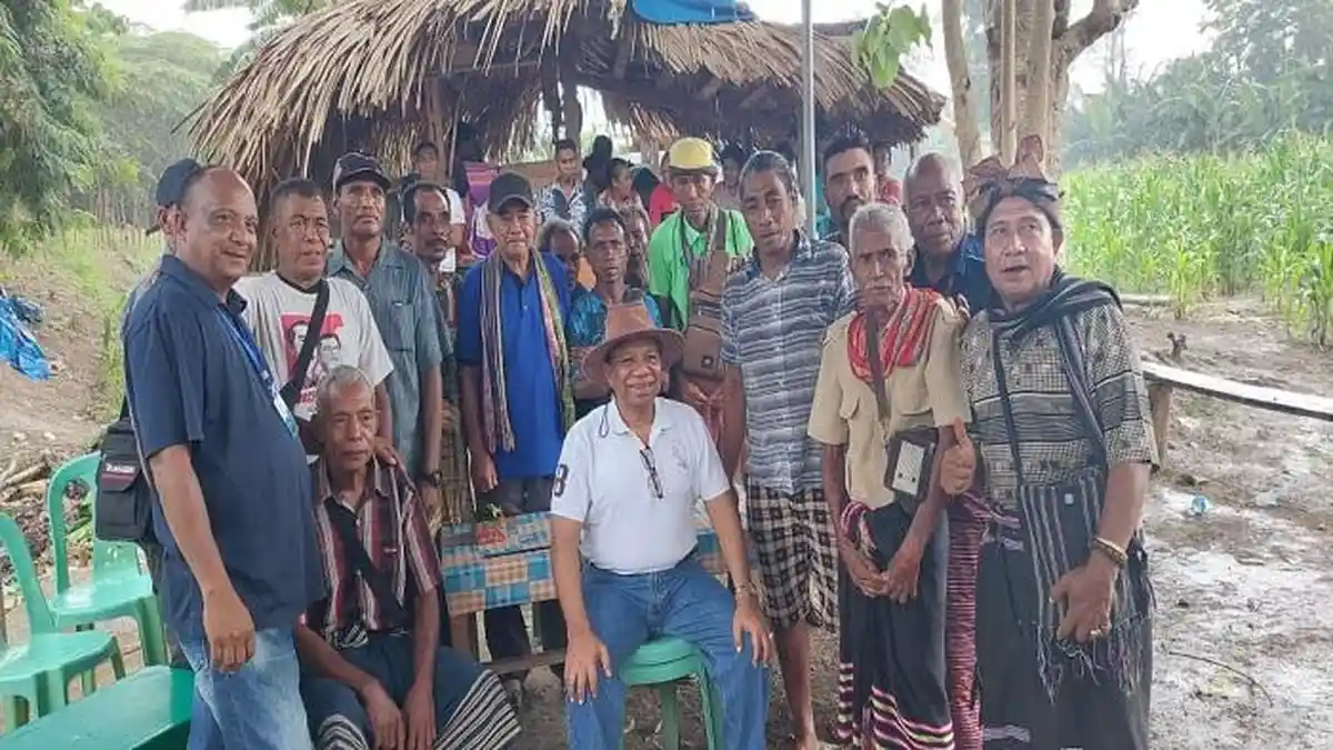 Persiapan Musim Tanam, Bupati Malaka Kunjungi Kebun Petani