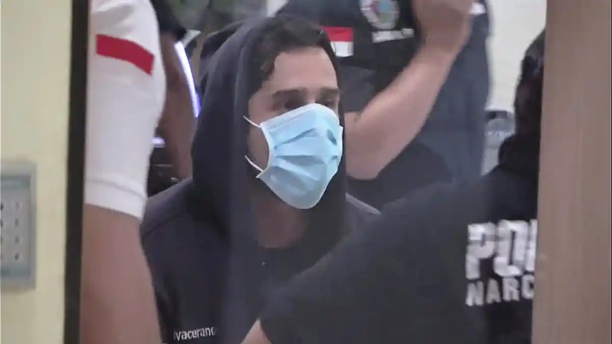 Polisi Tangkap Pemasok Narkoba ke Artis Claudio Martinez