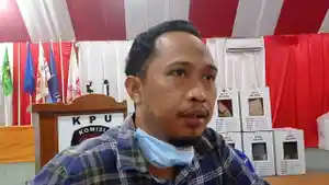 komisioner-kpu-nunukan-divisi-hukum-dan-pengawasan-dedi-1912021.jpg