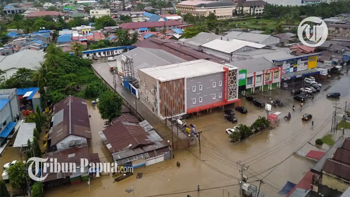FOTO Banjir Landa Kota Jayapura Papua