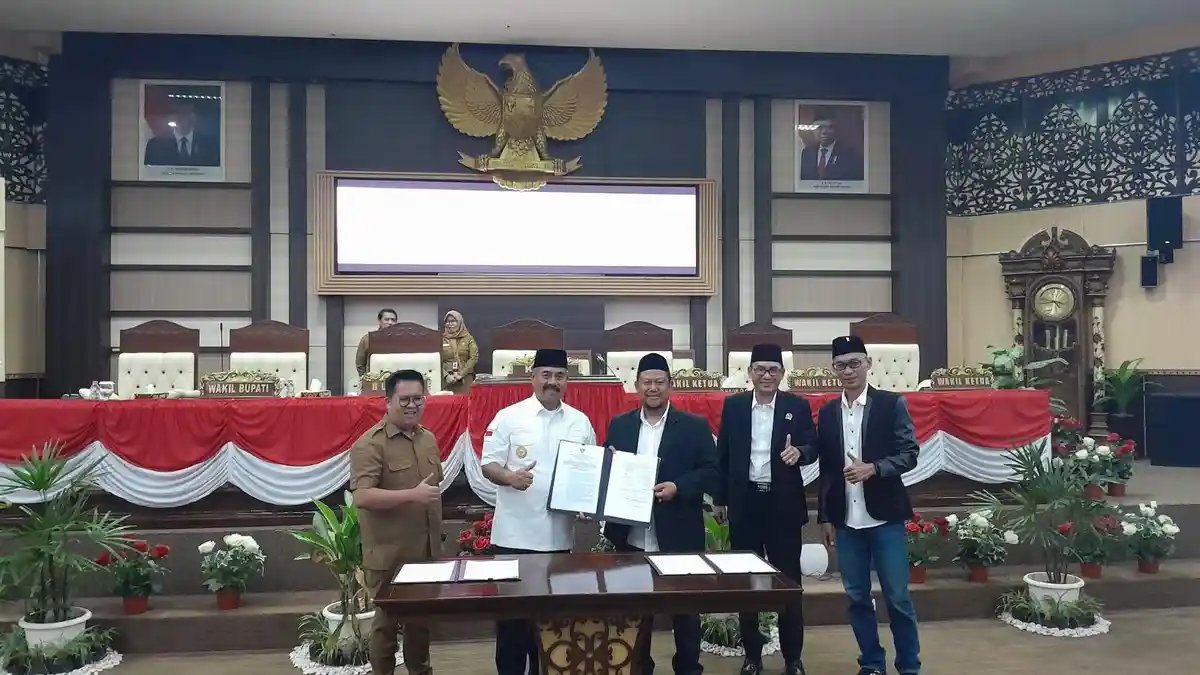DPRD Kukar Sepakat Sahkan APBD Perubahan 2023 Rp11,8 Triliun