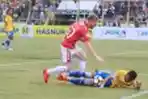 Barito Putera Imbangi Bali United