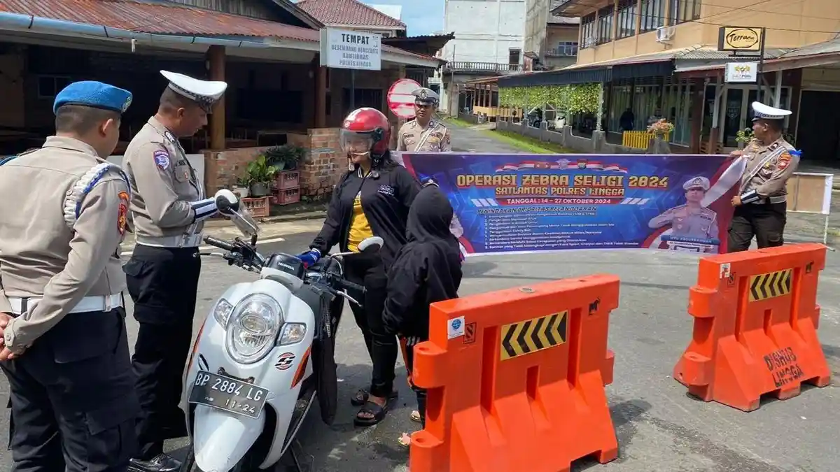 Hari Ketiga Operasi Zebra 2024, Polisi Hentikan Puluhan Pengendara di Lingga Kepri