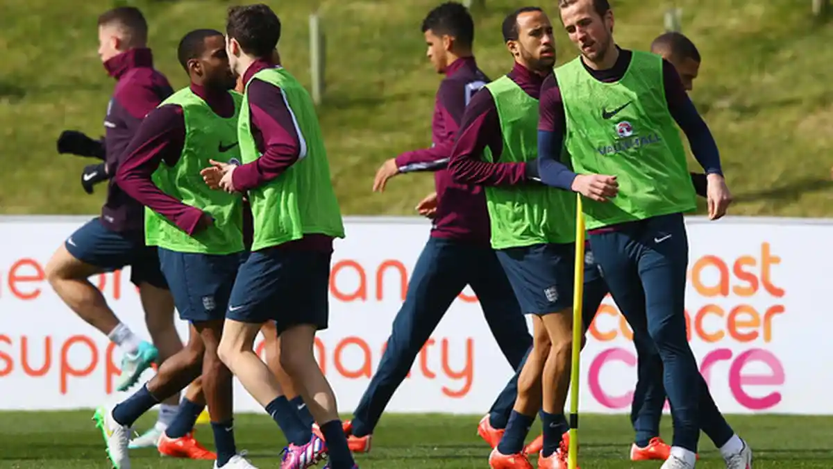 Absennya Sturridge, Berkah Bagi Kane