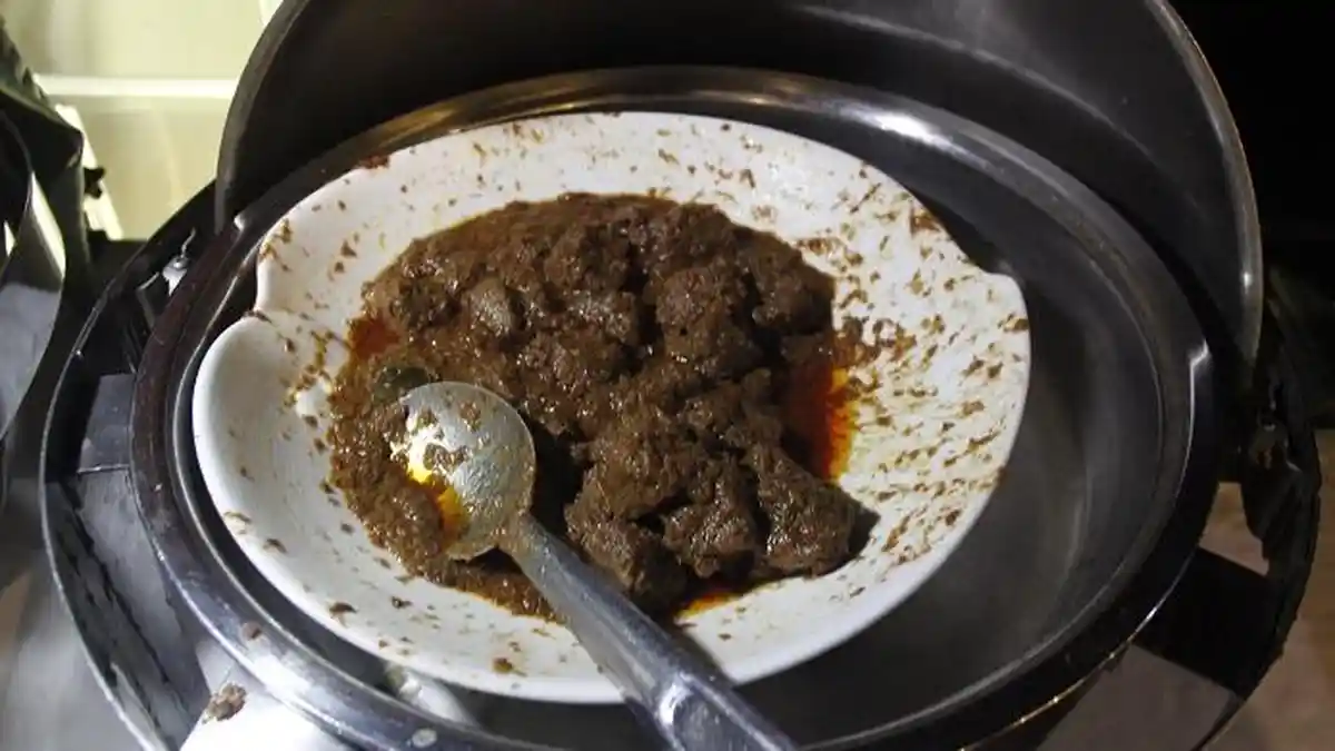 Bazar Kuliner di Perancis, Rendang Indonesia Jadi Favorit Pengunjung