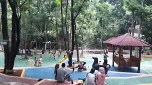 pemandian-air-panas-bayanan-sragen.jpg