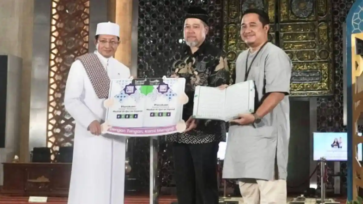BMM dan Masjid Istiqlal Luncurkan Program Wakaf Al Quran Isyarat