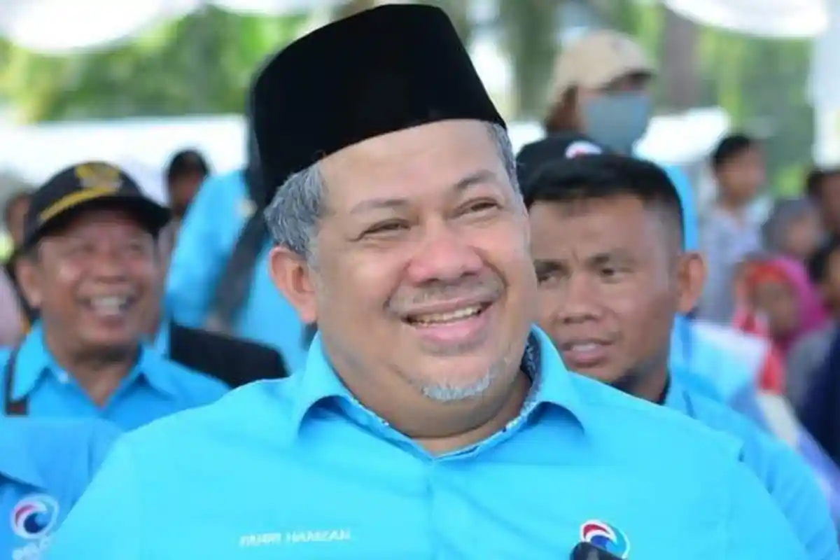 Fahri Hamzah Kritik Anggota DPR RI Asal NTB: Jangan Hanya Jadi Penyalur Bansos dan Pelayan Eksekutif