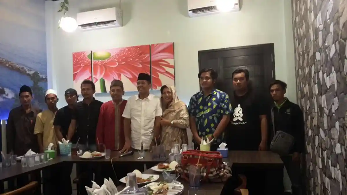 Merajut Kebersamaan Dengan Berbagai Komunitas Melalui Buka Puasa Bersama