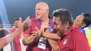 Bojan-Hodak-Persib-bandung-30042026-1.jpg