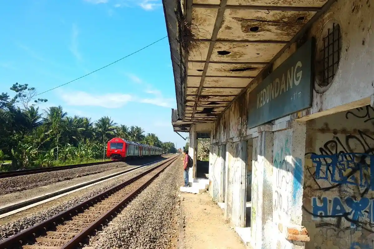 Pembangunan Jalur Kereta Bandara, Hasto Pastikan Tidak Ada Penolakan Warga