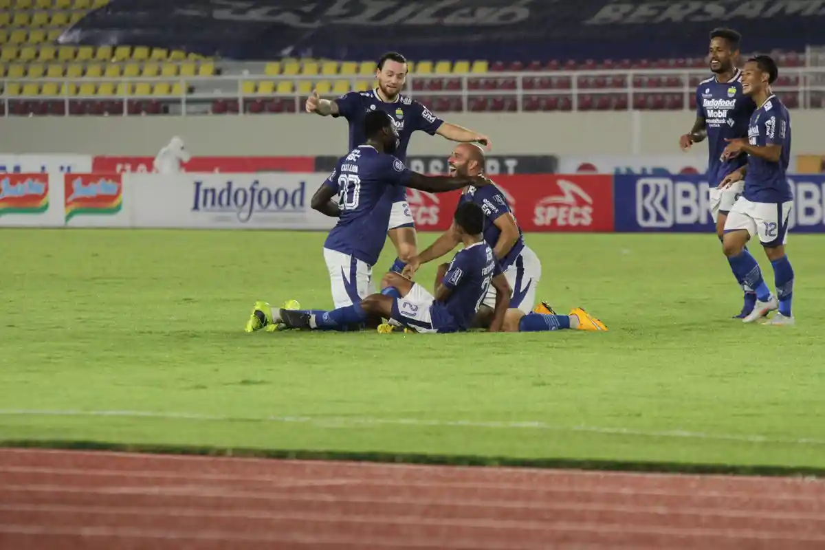 Jadwal Liga 1 Hari Ini, 3 Laga 2 Big Match: PSIS vs Persib Rebutan Posisi 2, Persija vs Persebaya