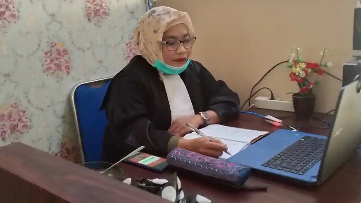 Berprestasi di Olahraga Motocross, Cucu yang Membunuh Nenek Mohon Keringanan Hukuman