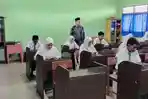 Hari Pertama UMBK di MAS Al-Barakah Lingga Berjalan Lancar, Semua Peserta Hadir