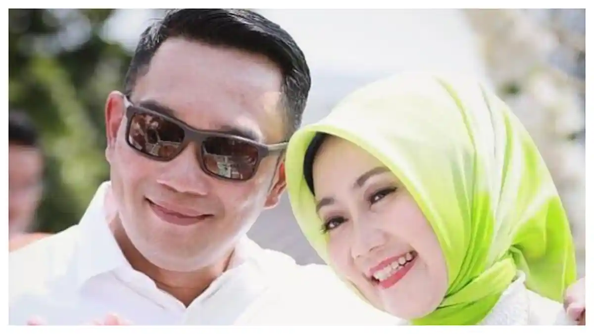 Ridwan Kamil Hadiri Muktamar Muhammadiyah di Solo, Langsung Diserbu Ibu-ibu dan Selfi Bareng