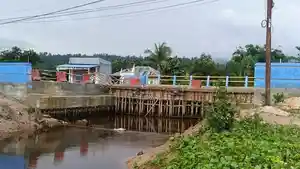 Kondisi-terkini-Jembatan-Fangahu-Desa-Bobong-Pulau-Taliabu.jpg