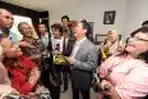Presiden PKS Anis Matta Kemasi Barang