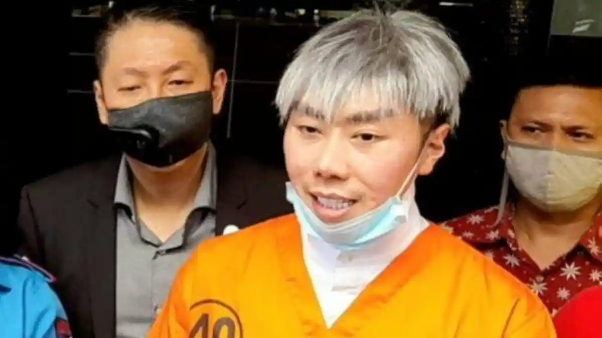 Tak Bisa Tebak Nasibnya Sendiri, Roy Kiyoshi Terancam Kurungan Penjara 6 Bulan