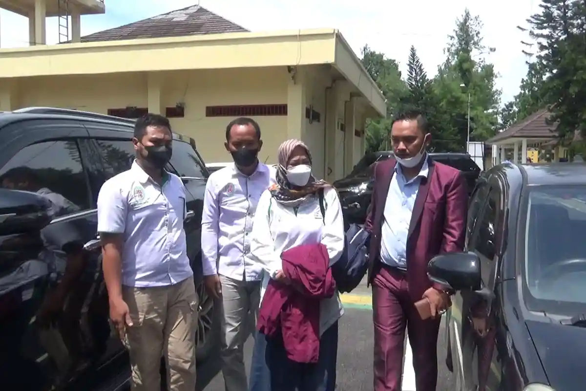 Sebulan Tak Diperiksa, Mimin Istri Muda Yosef Kembali Dipanggil, Ditanya Benda yang Ada di Rumahnya