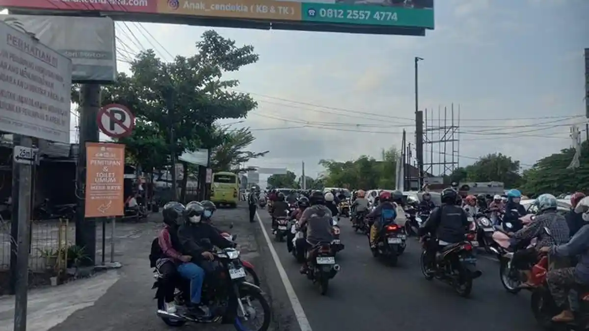Warga Keluhkan Arus Lalu Lintas di Simpang Ketandan Banguntapan Semrawut, Ini Kata Polisi