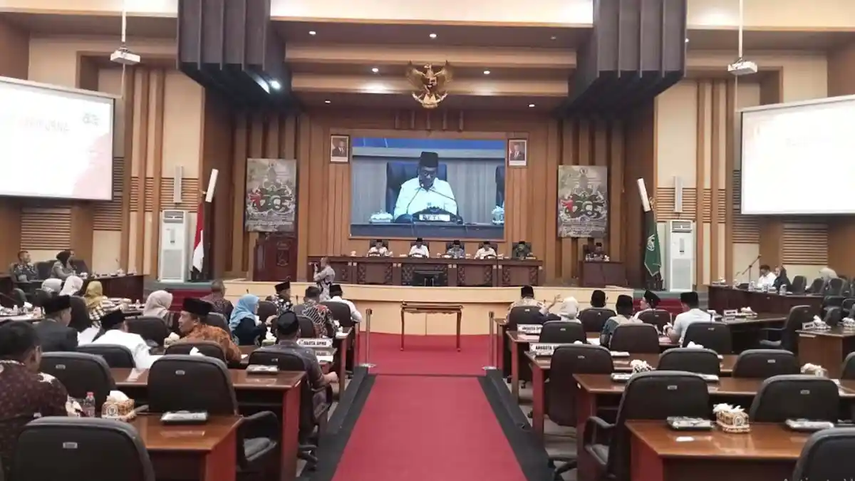 DPRD Kabupaten Malang Sampaikan Ranperda APBD 2026, Pendapatan Daerah Alami Penurunan