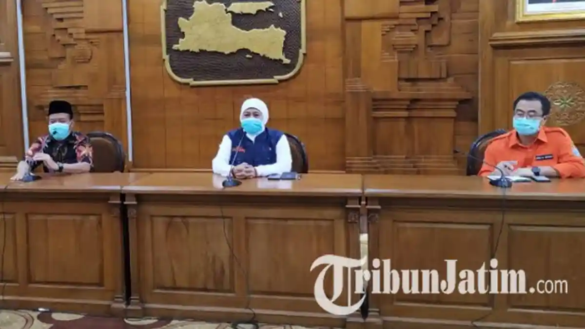 Gubernur Khofifah dan Bupati Lamongan Imbau Pedagang Pecel Lele dan Sambel Penyet Tak Mudik Dulu