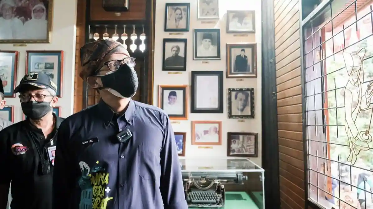 Belajar dari Buya Hamka, Sandiaga Uno Berharap Desa Wisata Mendunia Lewat Kearifan Lokal