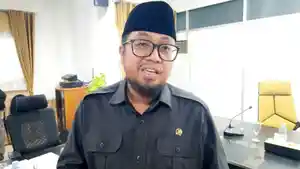 Ketua-Dewan-Pimpinan-Daerah-DPD-2-Partai-Golkar-Kabupaten-Paser-Ikhwan-Antasari.jpg