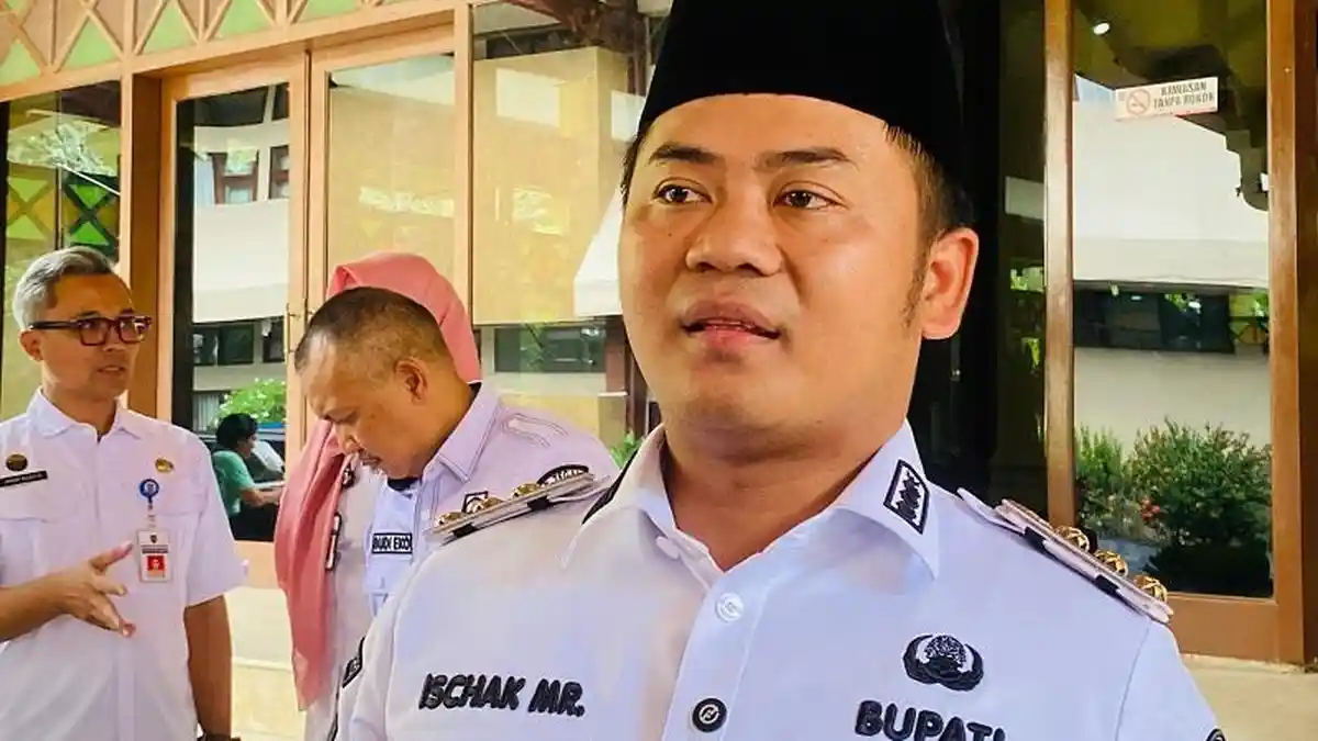 Bansos Lansia di Adiwerna Diduga Dipotong Rp100 Ribu, Dinsos Hingga Bupati Tegal Buka Suara