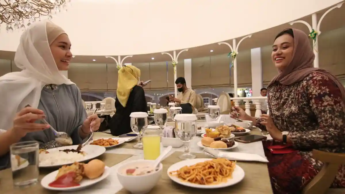 Momen Ramadan yang Paling Dirindukan, Mulai Bangunkan Orang Sahur Sampai Ngabuburit