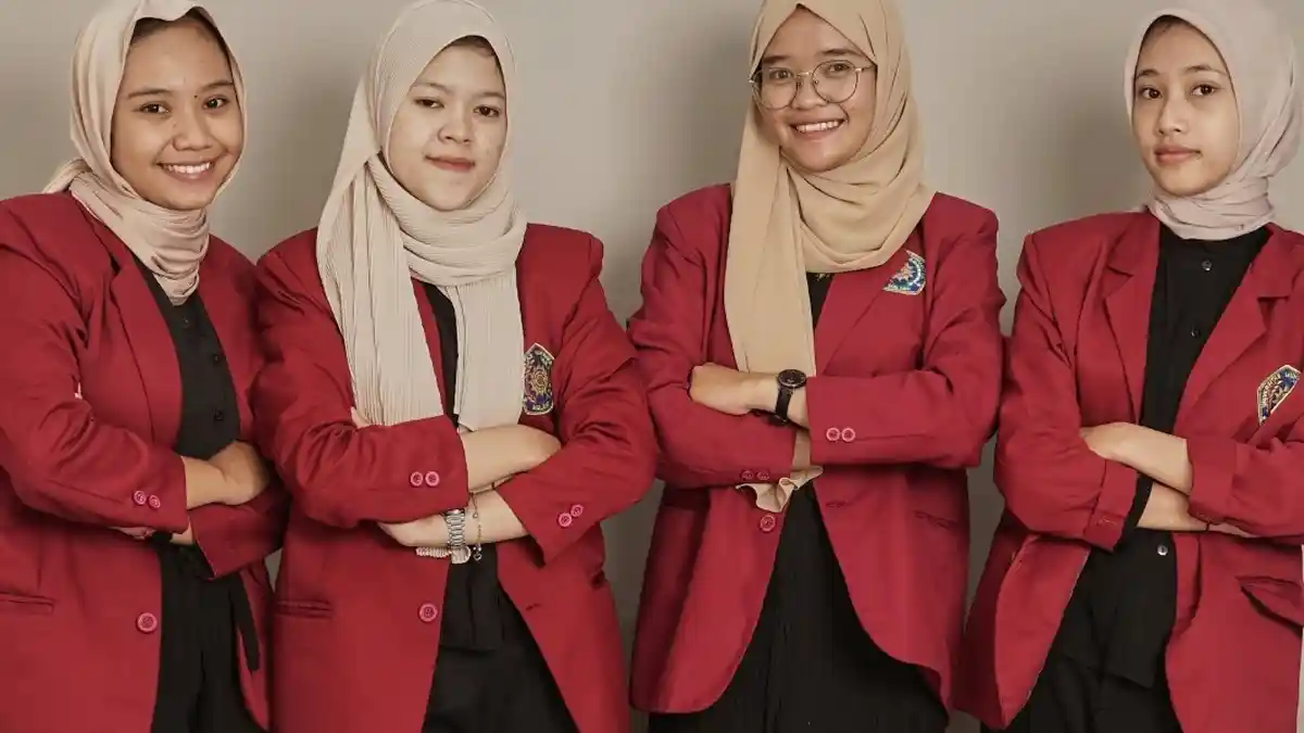 Mahasiswa UMM Manfaatkan Ekstrak Daun Jambu Air Sebagai Paper Soap