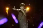 Novita Dewi di Result Show X Factor Indonesia