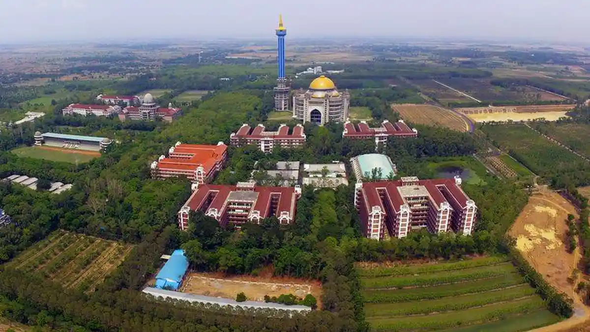 Hasil Pertemuan Ridwan Kamil dan Mahfud MD soal Al-Zaytun, Ada 3 Aspek yang Disepakati