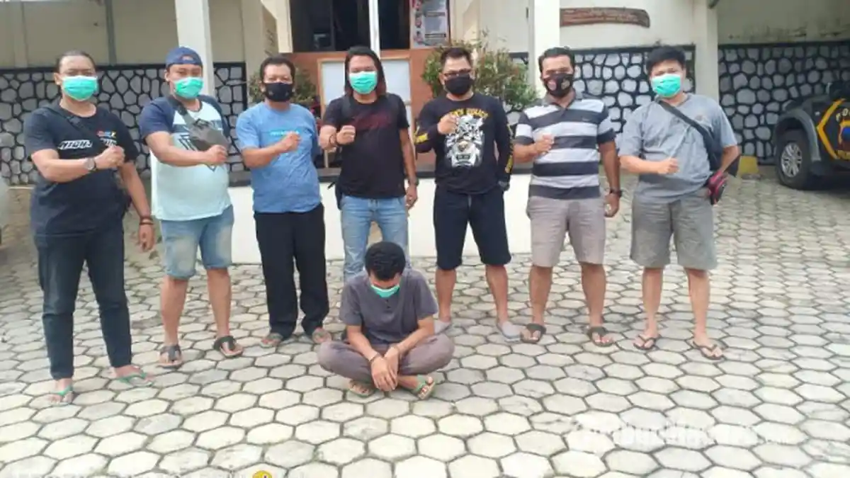Dikejar hingga Jawa Tengah, Polisi Gresik Tangkap Pelaku Pencurian Motor yang Dicuci di Teras Rumah