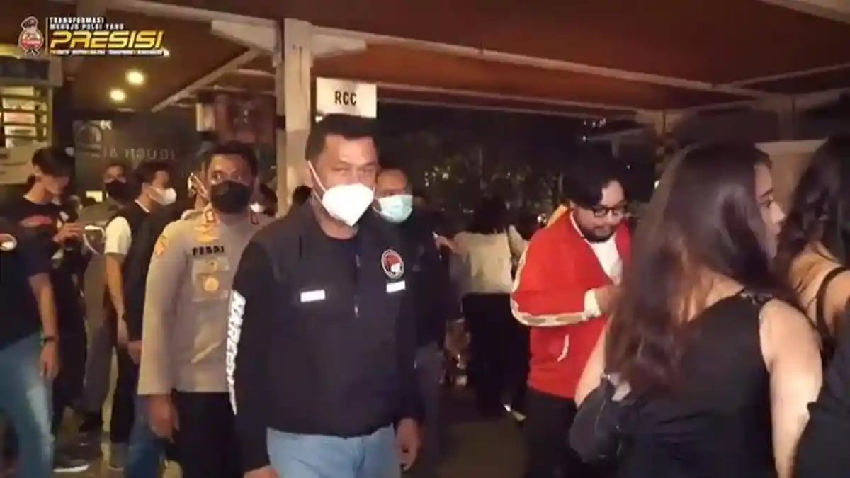 Polisi Periksa Empat Orang Pascakerumunan Pesta Halloween di Kelab Malam SCBD