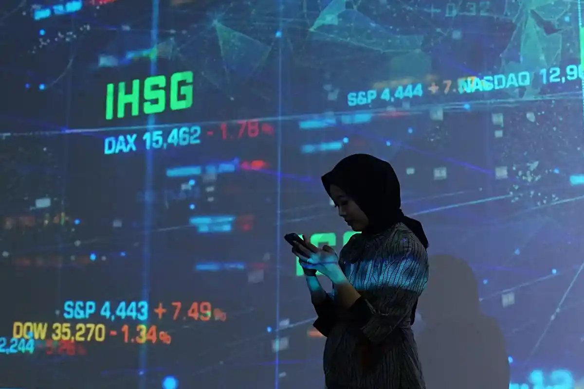 IHSG Dibuka Menguat ke 7.494, Rupiah di Posisi Rp 15.510 Per Dolar AS