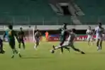 Persela Lamongan Imbangi Persebaya Surabaya
