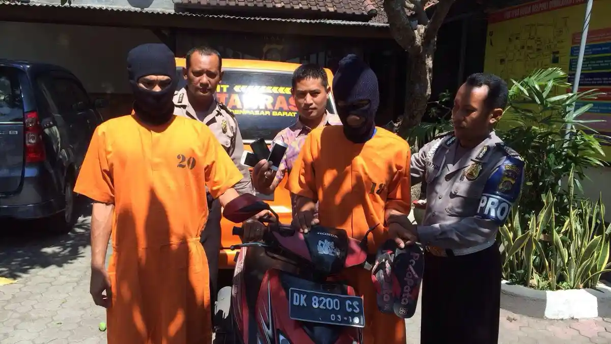‎Gondol Iphone, Dua Orang Ini Masuk Sel