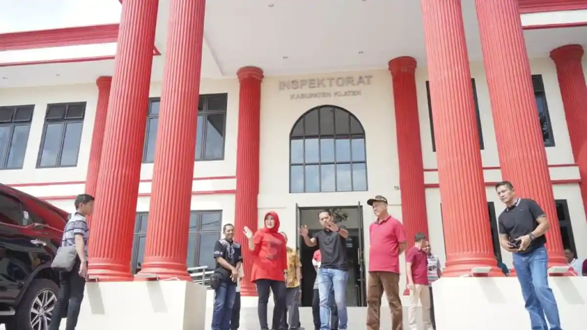 Bupati Klaten Cek Stadion Trikoyo, Inspektorat dan Masjid Al Aqsha