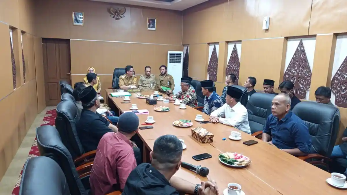 Alasan Warga Minta Bupati Grengseng Copot Jabatan Kades Wonogiri Magelang