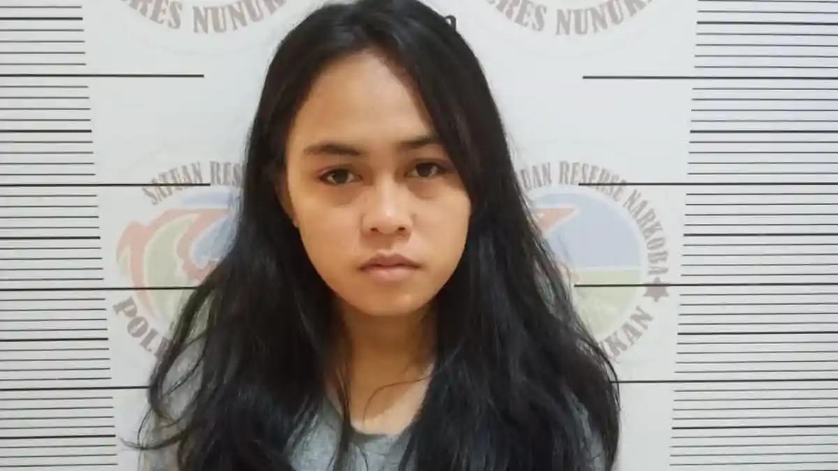 Mahasiswi Imut Kurir Sabu 20 Kg asal Makassar Diciduk di Nunukan, Siapa Emi?
