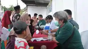 20251111_Bupati-Batang-M-Faiz-Kurniawan-anggaran-UHC_1.jpg