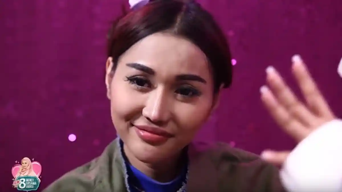 Demi Buktikan Dirinya Hamil, Lucinta Luna Pamerkan Bagian Tubuh Ini, Netter Makin Geram!