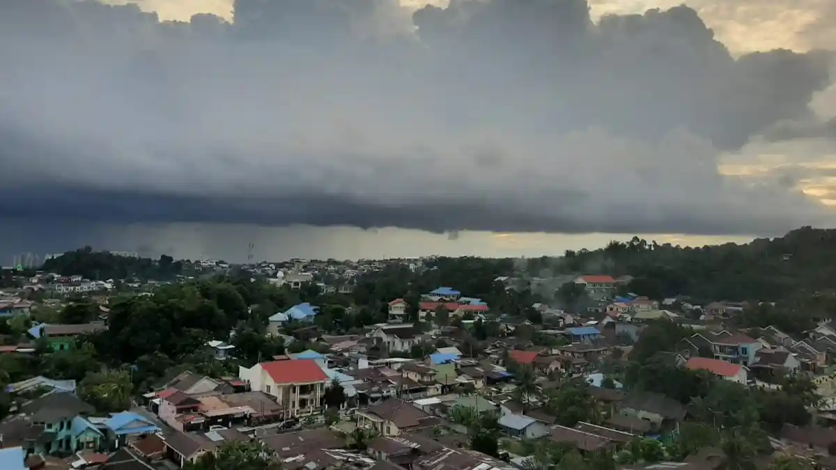 Prakiraan Cuaca di Balikpapan Selasa 29 Maret 2022, Hujan Turun di Malam Hari