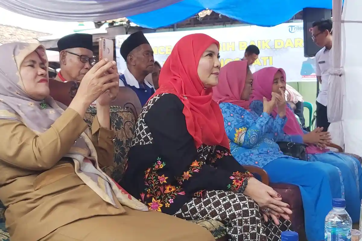 Eva Dwiana Akan Praktikkan Cara Membuat Ramuan Tradisional Mpon-mpon untuk Jaga Stamina Tubuh