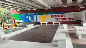 Open-space-kolong-flyover-Cibinong.jpg