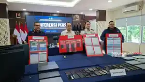 TANGKAP-WNA-TIONGKOK-Kantor-Imigrasi-Kelas-I-Khusus-Non-TPI-Jakarta-Barat.jpg