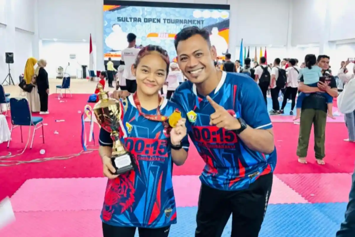 Sosok Sofia Atlet Karate Siswa SMAN 4 Kendari, Juara 1 Sultra Open Tournament Piala Rektor IAIN 2025